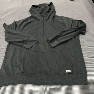 Maelreg Performance 1/4 Zip Hoodie. Large. Grey. Perfect for golf. Vuori-like.